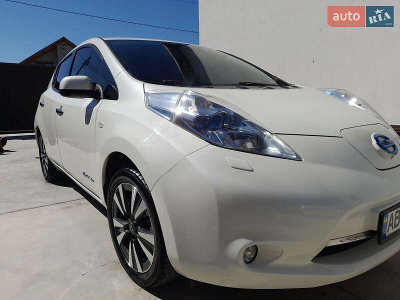 2015 nissan leaf