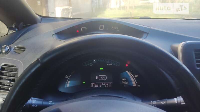 2014 nissan leaf