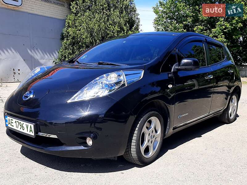 2014 nissan leaf