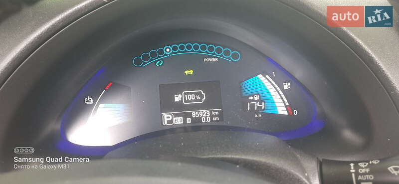 2014 nissan leaf