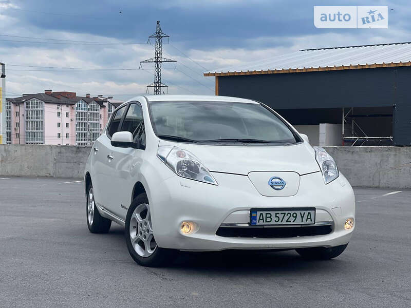 2015 nissan leaf