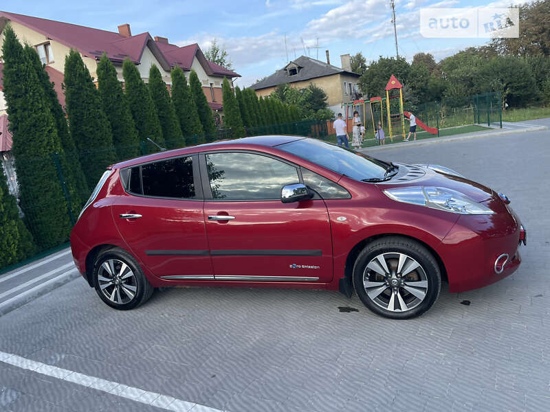 2015 nissan leaf