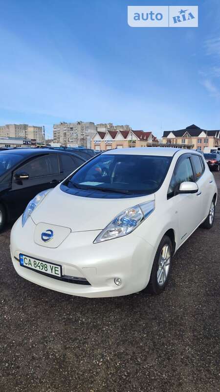 2015 nissan leaf