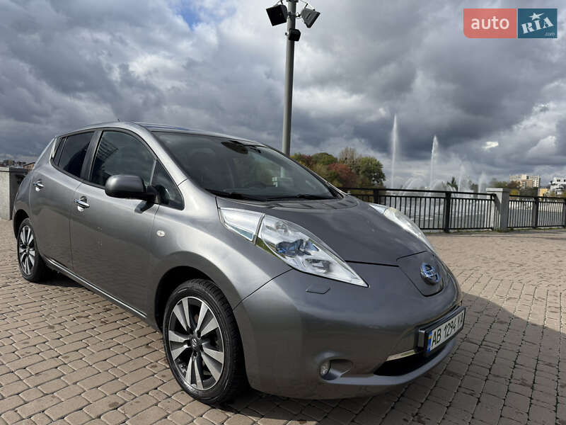 2015 nissan leaf