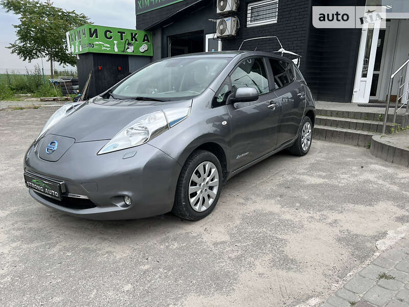 2015 nissan leaf