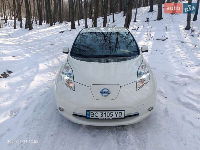 2015 nissan leaf