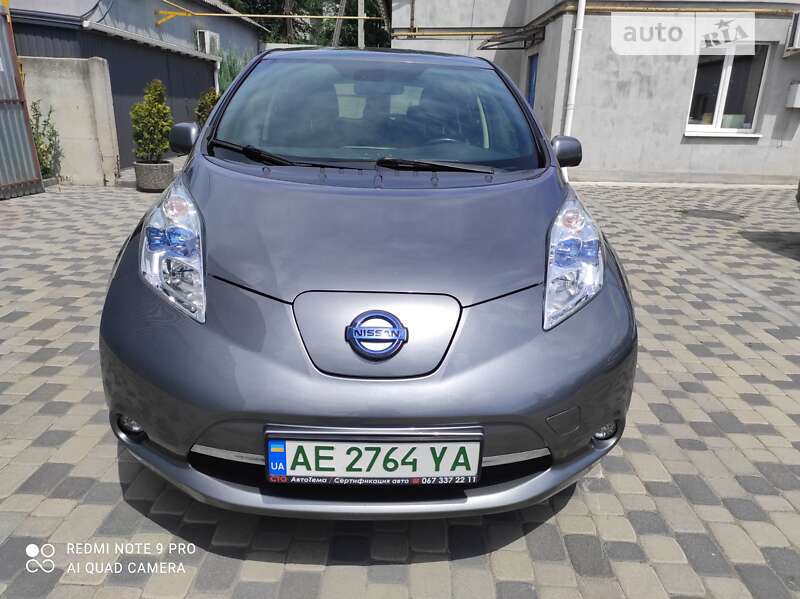 2015 nissan leaf