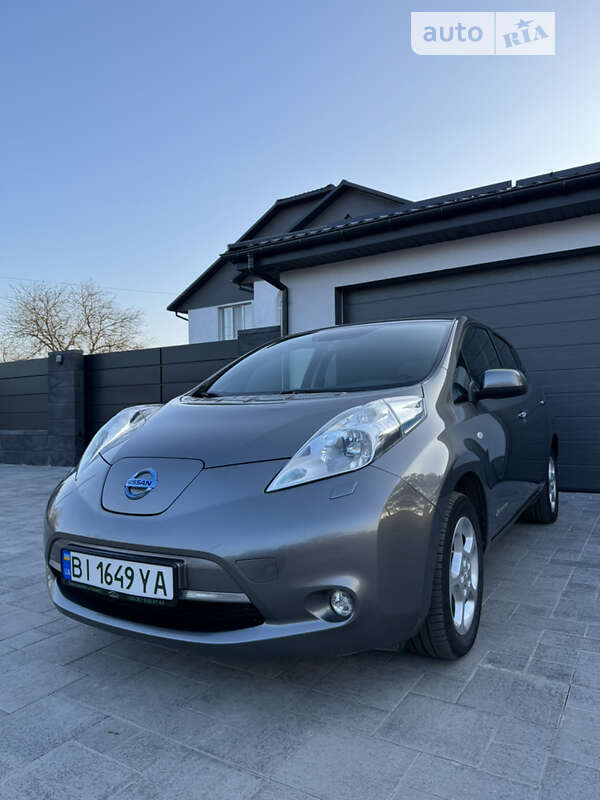 2015 nissan leaf
