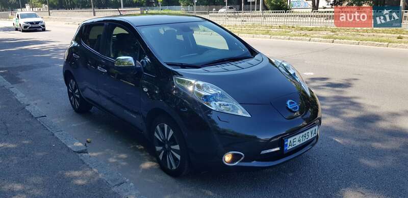 2015 nissan leaf