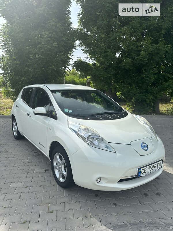 2015 nissan leaf