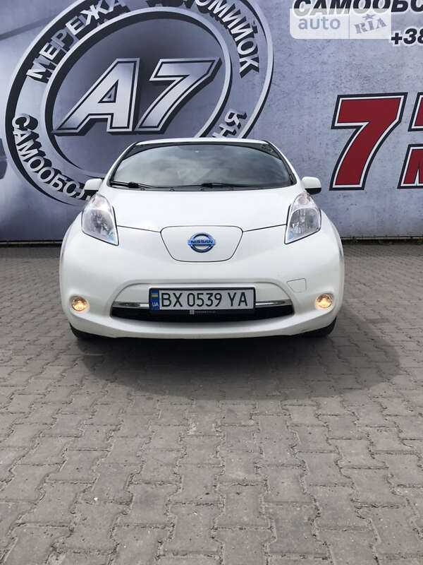 2015 nissan leaf