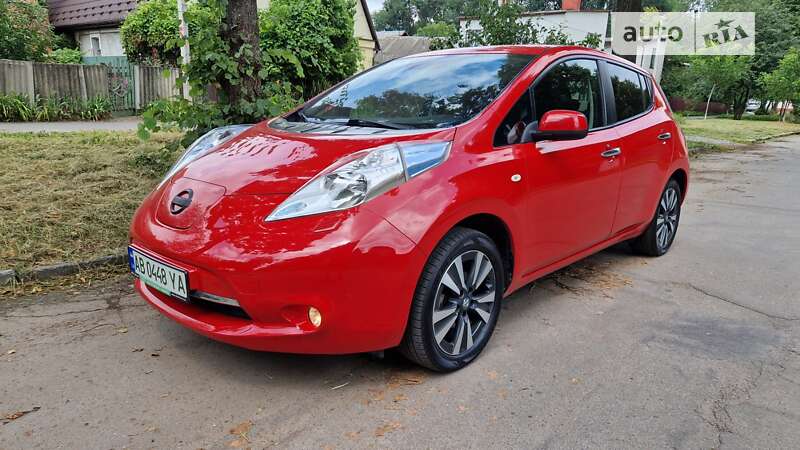 2015 nissan leaf