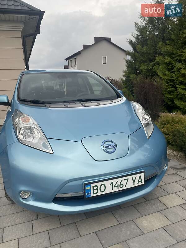 2015 nissan leaf