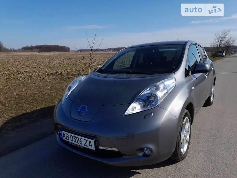 2015 nissan leaf