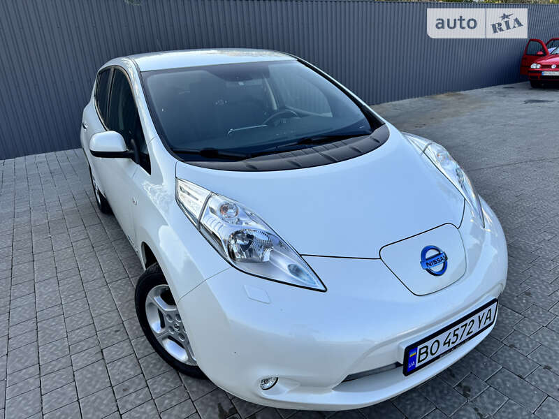 2015 nissan leaf