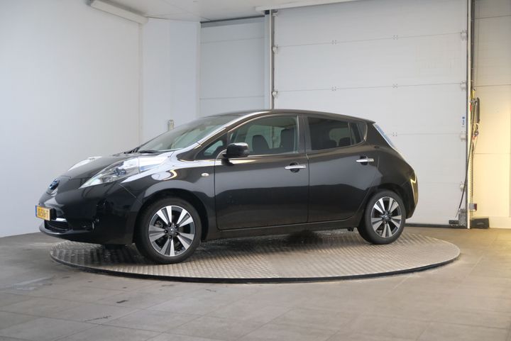 2016 nissan leaf