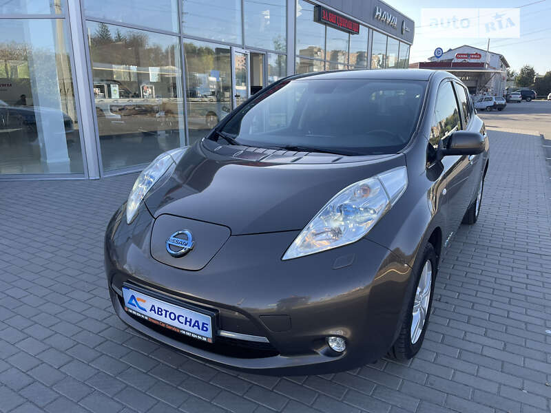 2016 nissan leaf