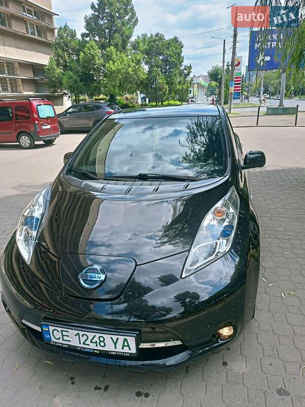 2016 nissan leaf