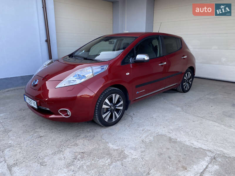 2016 nissan leaf