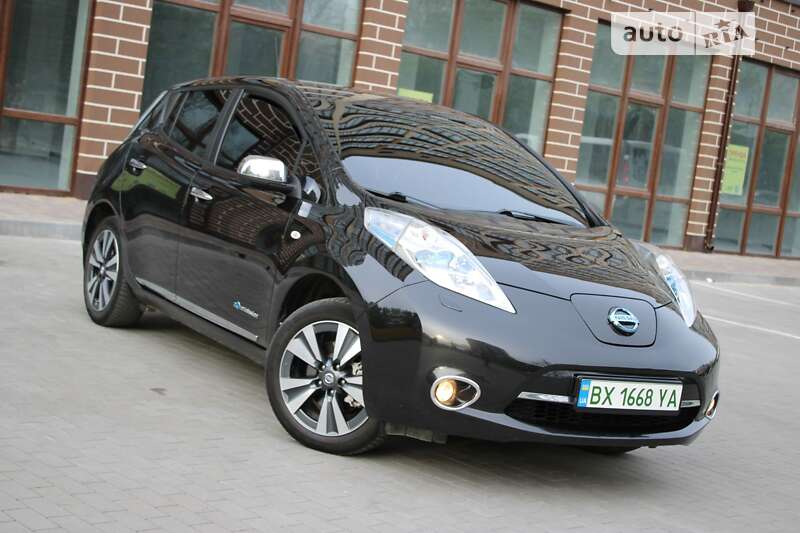 2016 nissan leaf