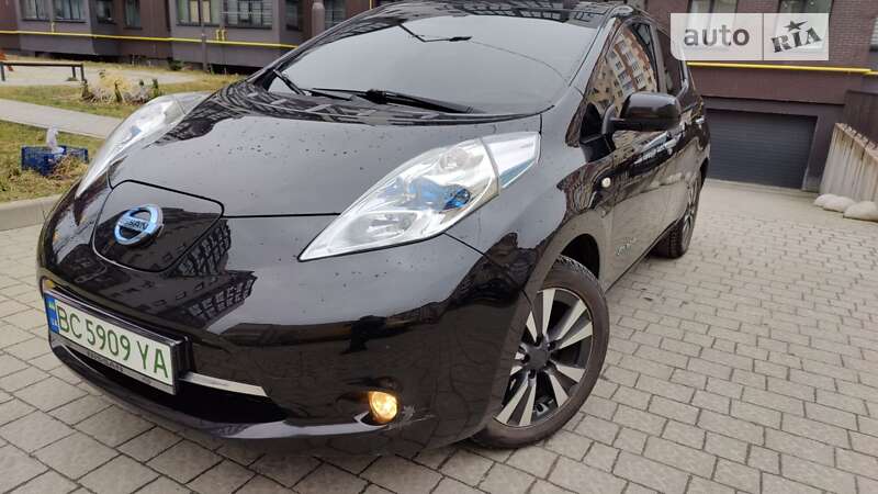 2016 nissan leaf