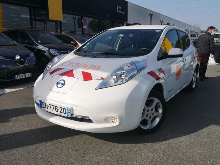 2016 nissan leaf