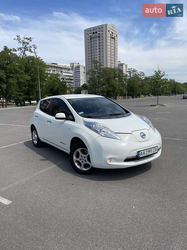 2017 nissan leaf
