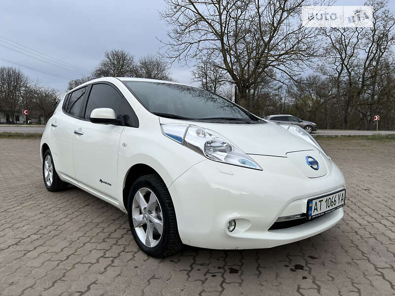 2017 nissan leaf