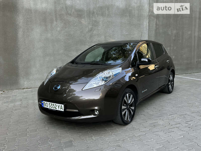 2017 nissan leaf