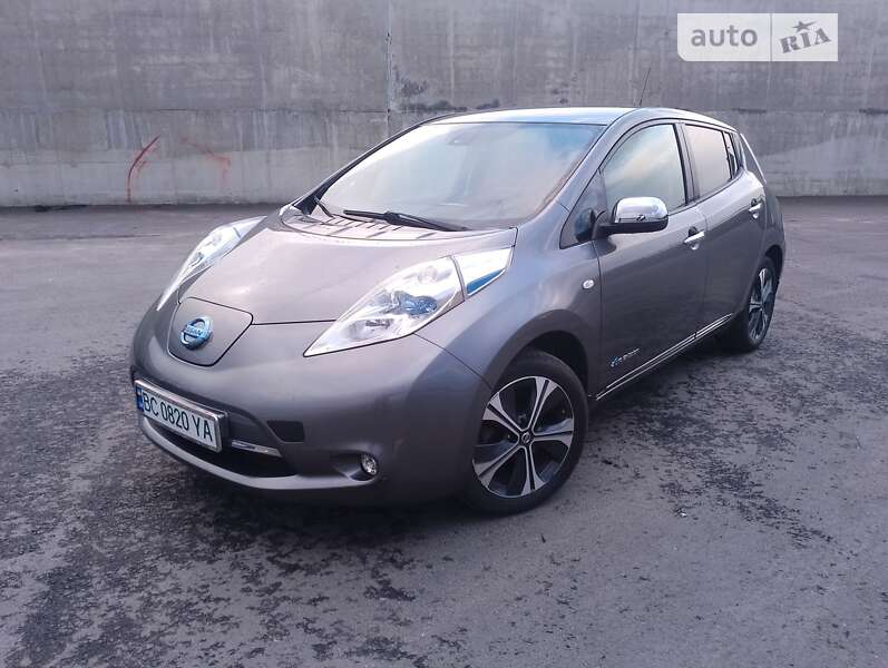 2017 nissan leaf