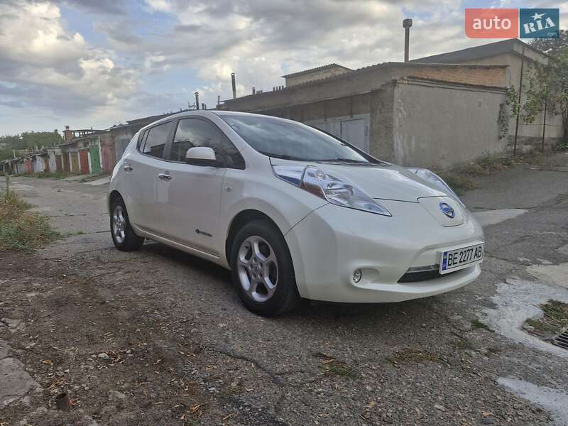 2017 nissan leaf