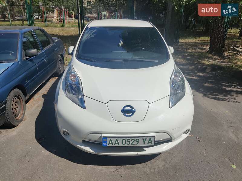 2017 nissan leaf