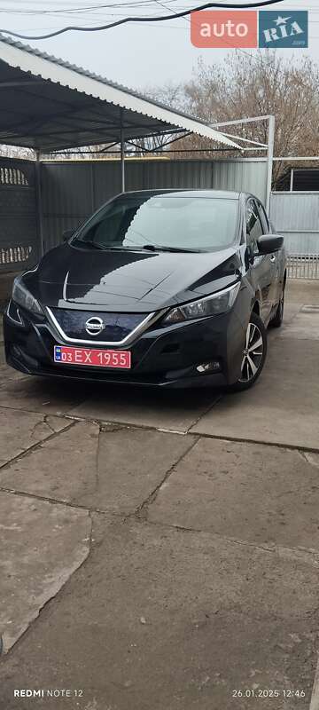 2017 nissan leaf