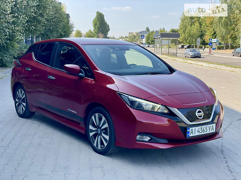 2018 nissan leaf
