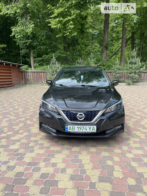2018 nissan leaf