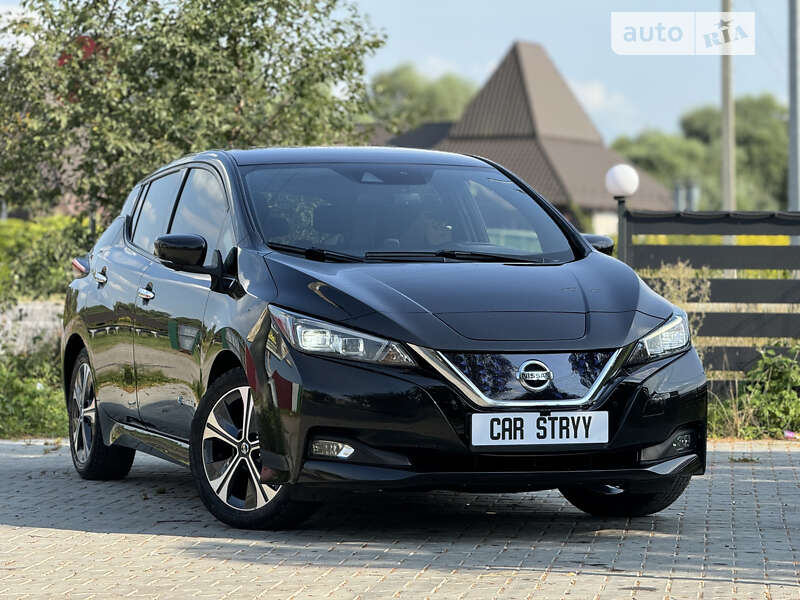 2018 nissan leaf
