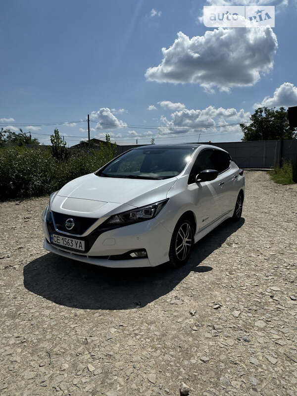 2018 nissan leaf
