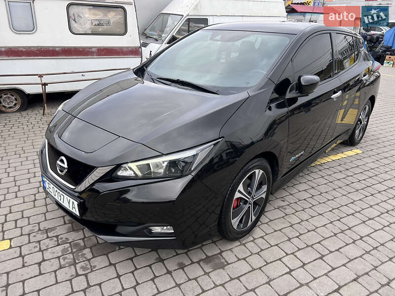 2018 nissan leaf