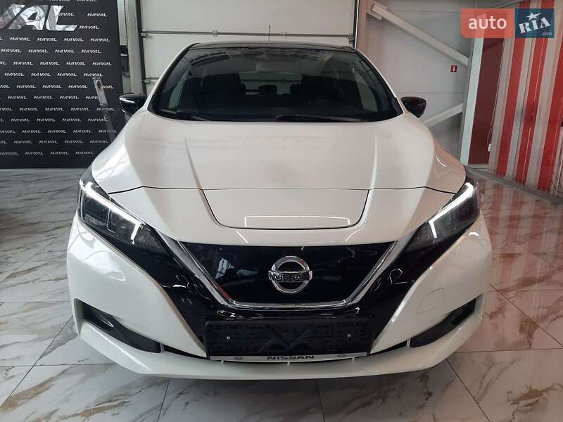 2018 nissan leaf