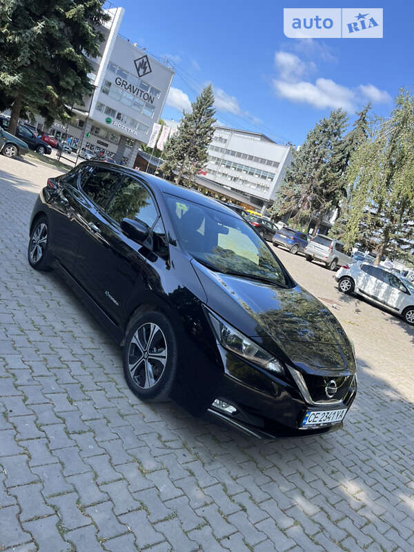 2018 nissan leaf