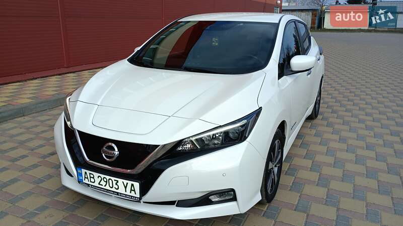 2018 nissan leaf