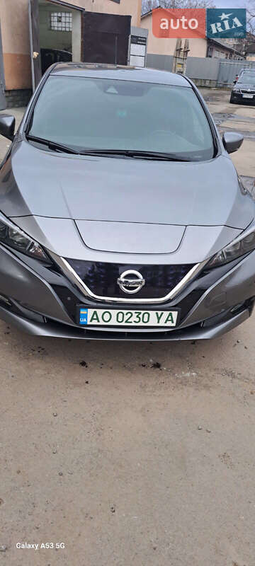 2018 nissan leaf
