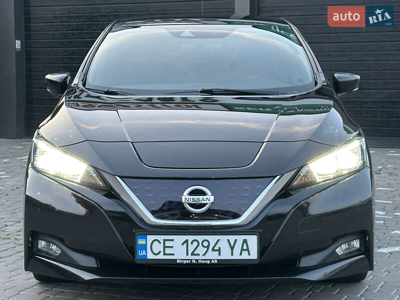2018 nissan leaf
