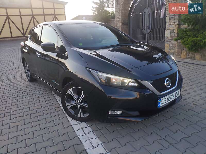 2018 nissan leaf