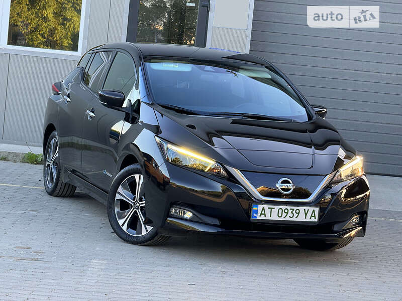 2018 nissan leaf