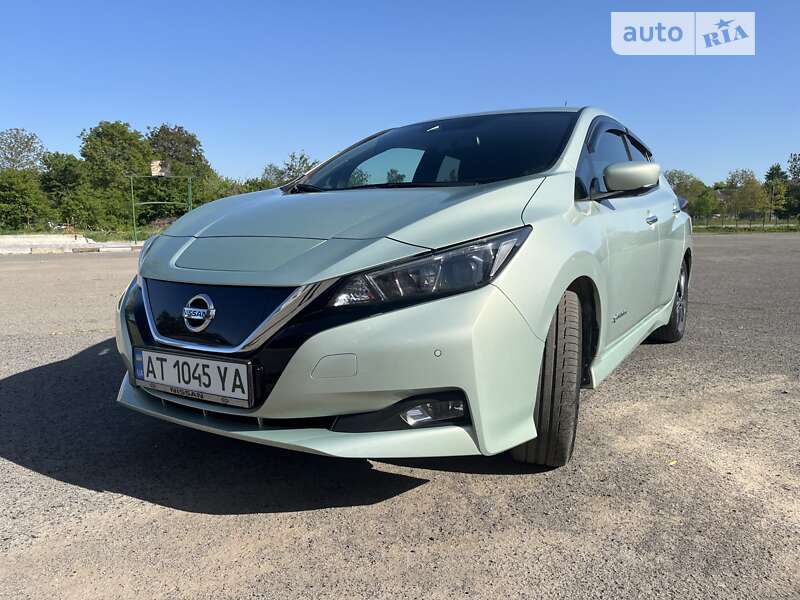 2018 nissan leaf
