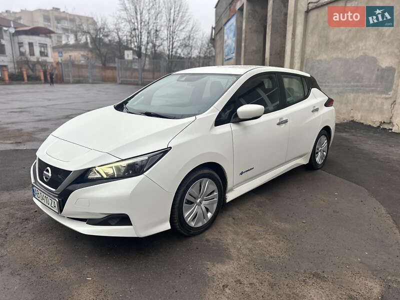 2018 nissan leaf