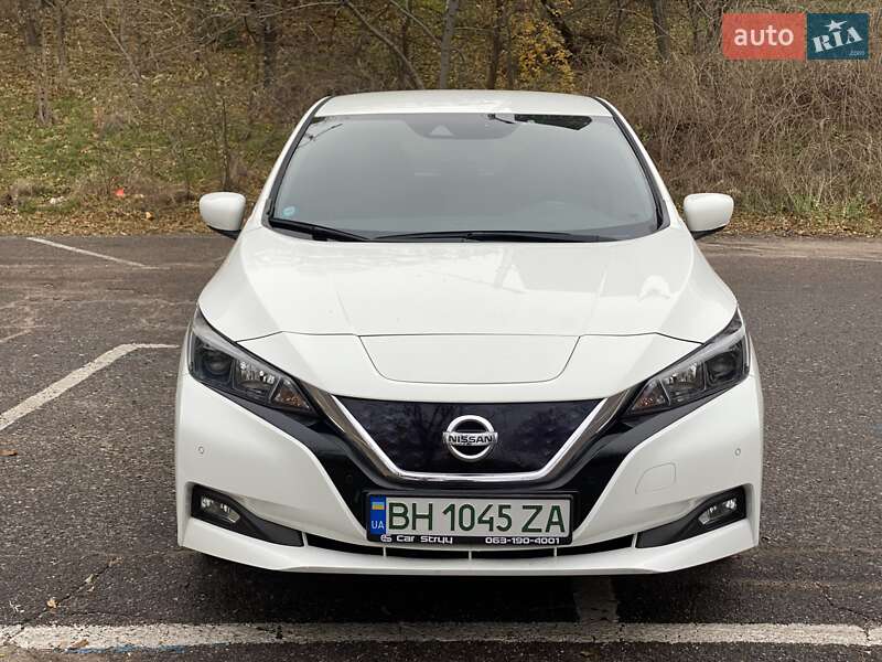 2018 nissan leaf