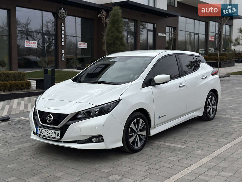 2018 nissan leaf