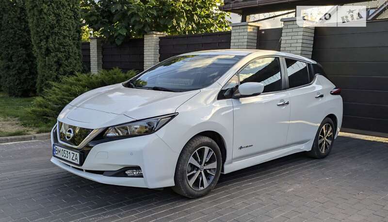 2018 nissan leaf
